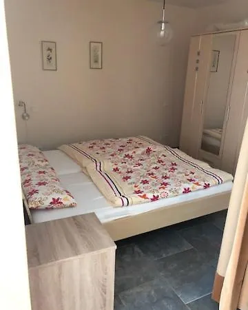 Ferienwohnung Gartenblick Apartamento